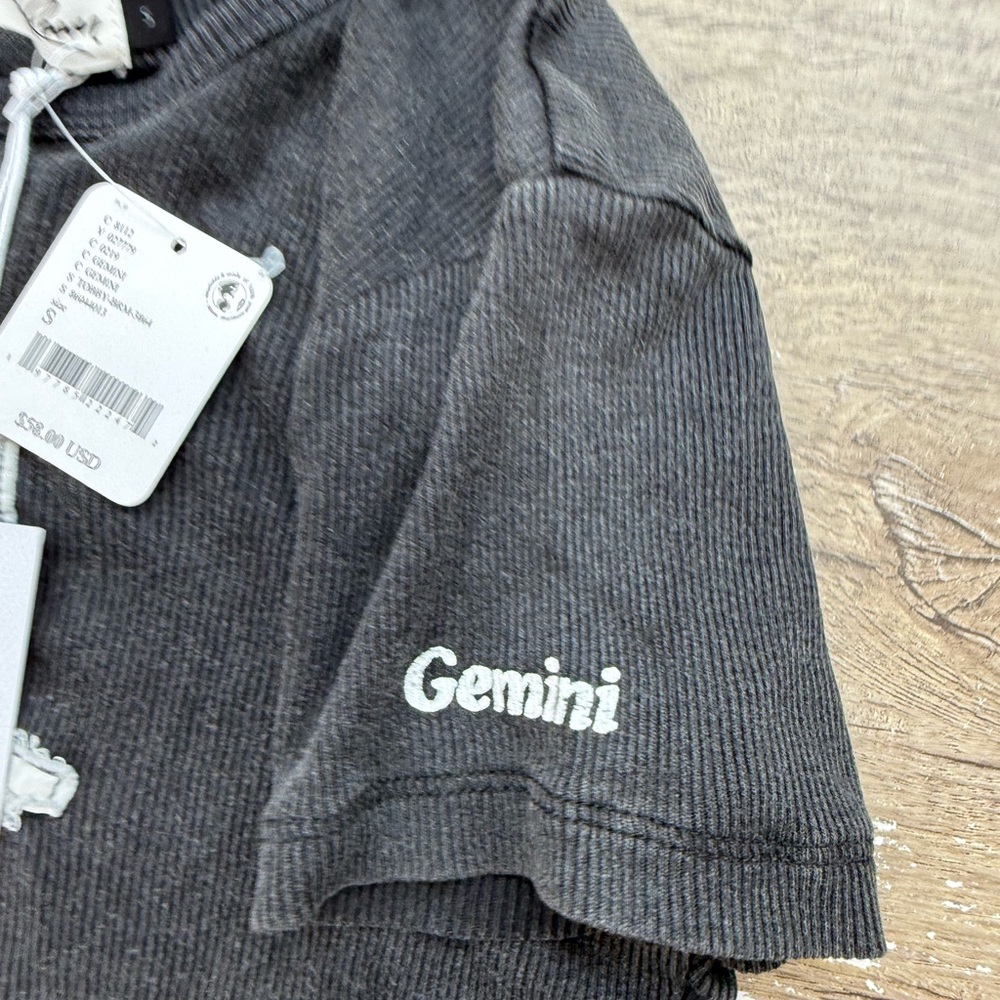 NWT FREE PEOPLE The Laundry Room Horoscope Cut + Paste Tee Gemini size small - Picture 5 of 6